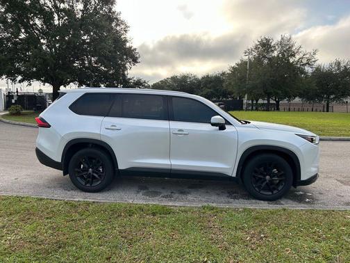 2024 Toyota Grand Highlander Platinum