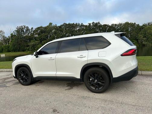 2024 Toyota Grand Highlander Platinum