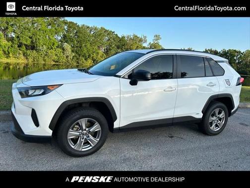 2022 Toyota RAV4 Hybrid LE