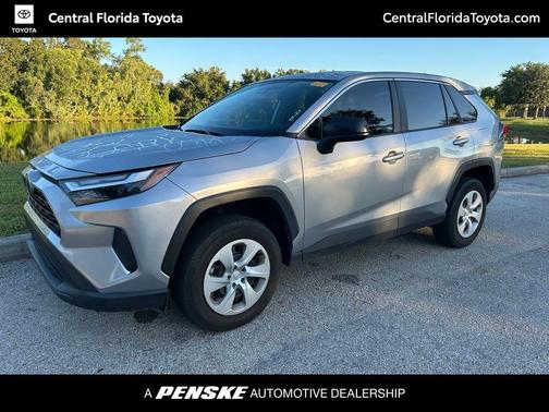 2024 Toyota RAV4 LE