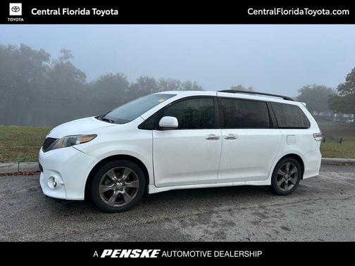 2014 Toyota Sienna SE