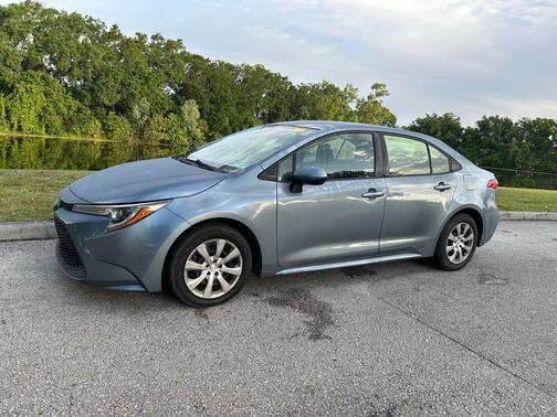 Celestite 2020 Toyota Corolla LE