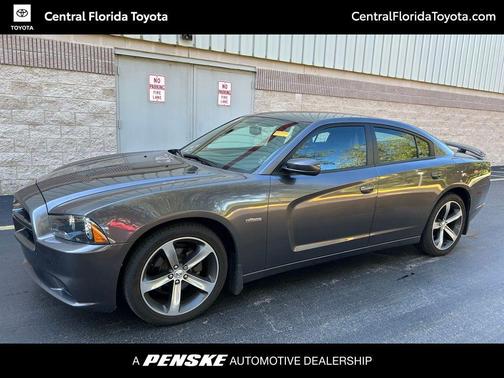 2014 Dodge Charger SXT