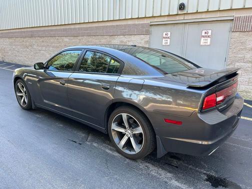 2014 Dodge Charger SXT