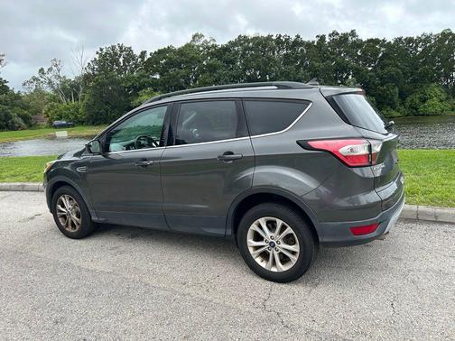 MAGNETIC METALLIC 2018 Ford Escape SEL