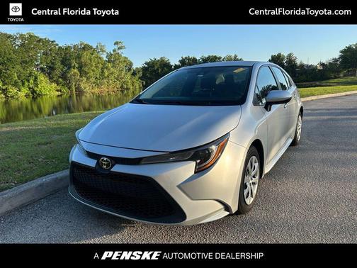 Classic Silver Metallic 2022 Toyota Corolla LE