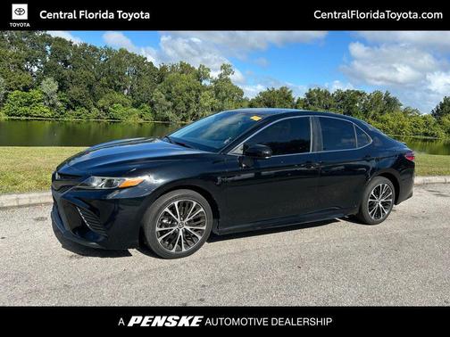 2019 Toyota Camry SE
