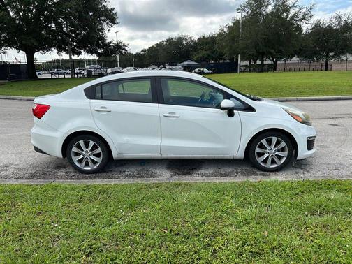 2016 Kia Rio LX
