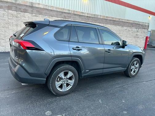 2023 Toyota RAV4 Hybrid LE