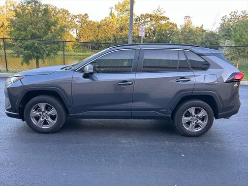 2023 Toyota RAV4 Hybrid LE