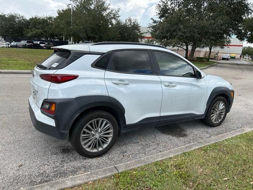 2018 Hyundai KONA SEL