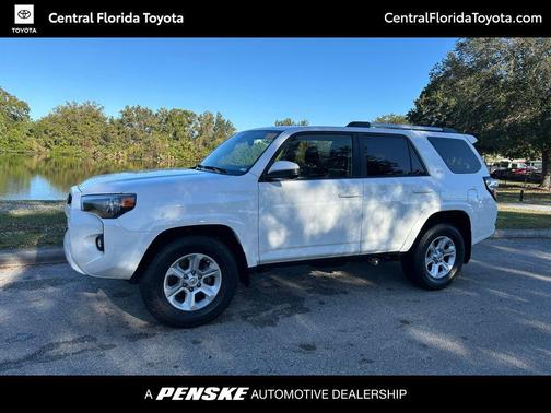 2024 Toyota 4Runner SR5