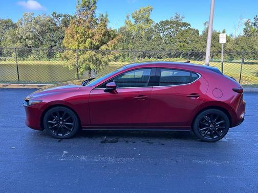 2020 Mazda Mazda3 FWD w/Premium Package