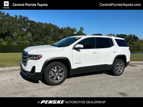 2023 GMC Acadia FWD SLT