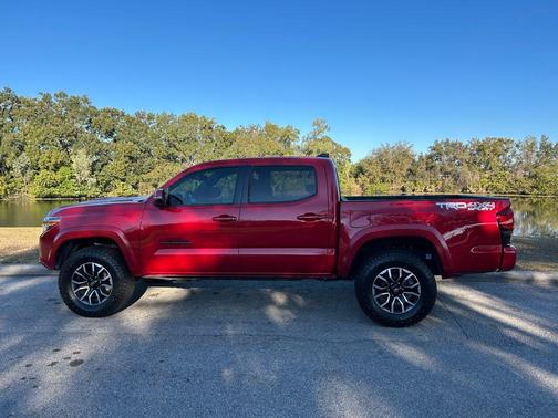 2023 Toyota Tacoma TRD Sport