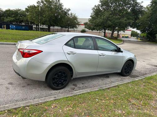 Classic Silver Metallic 2014 Toyota Corolla L