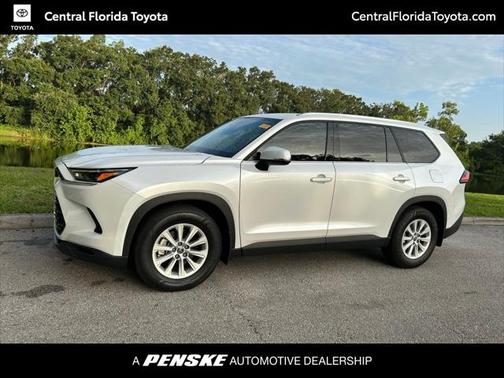 2024 Toyota Grand Highlander XLE