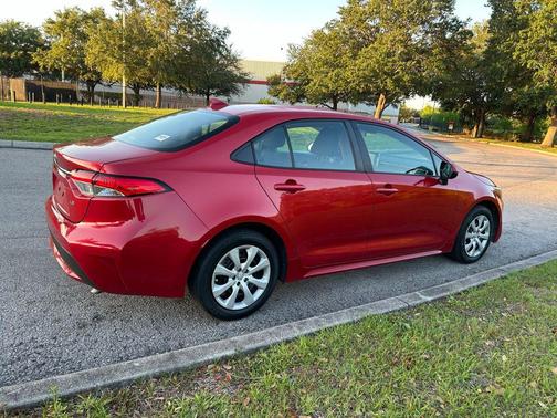 Barcelona Red Metallic 2021 Toyota Corolla LE