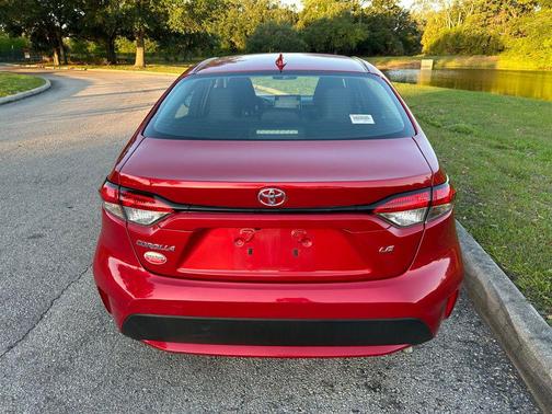 Barcelona Red Metallic 2021 Toyota Corolla LE