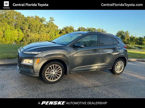 2021 Hyundai KONA SEL