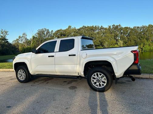 2025 Toyota Tacoma SR