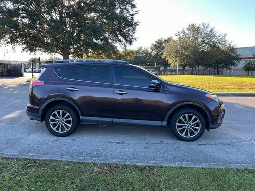 2017 Toyota RAV4 Limited