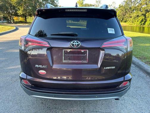 2017 Toyota RAV4 Limited
