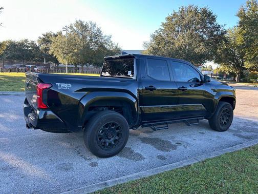 2024 Toyota Tacoma TRD Sport