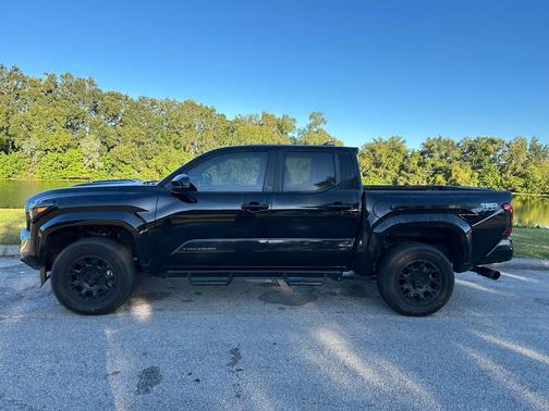 2024 Toyota Tacoma TRD Sport
