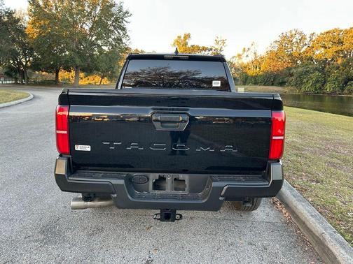 2025 Toyota Tacoma SR