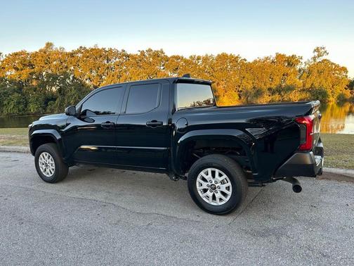 2025 Toyota Tacoma SR