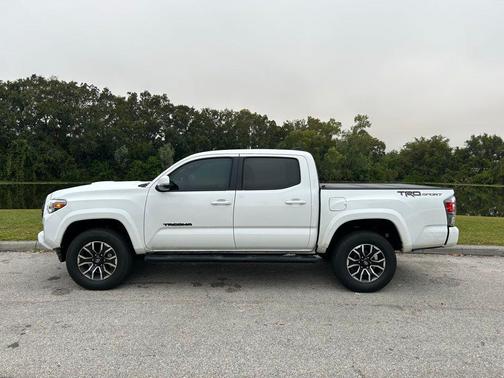 2023 Toyota Tacoma TRD Sport