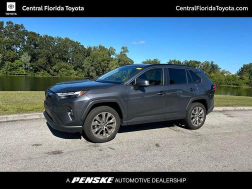 2023 Toyota RAV4 XLE Premium