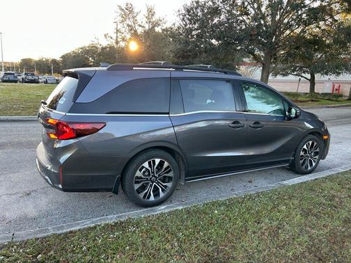 2025 Honda Odyssey Elite