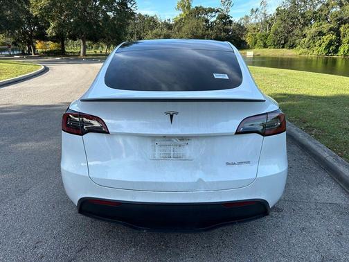 2021 Tesla Model Y Performance Dual Motor All-Wheel Drive