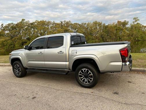 2023 Toyota Tacoma SR5