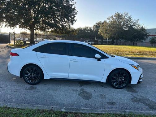 2024 Toyota Corolla SE