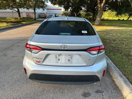 Classic Silver Metallic 2024 Toyota Corolla LE