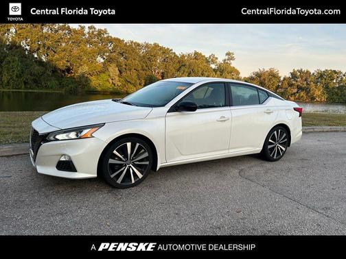 2020 Nissan Altima SR FWD