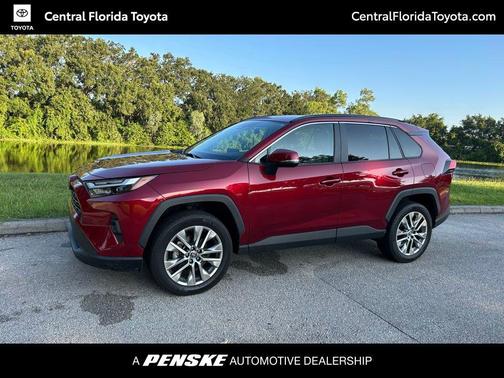 2022 Toyota RAV4 XLE Premium
