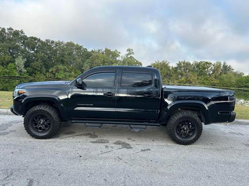 2020 Toyota Tacoma SR5