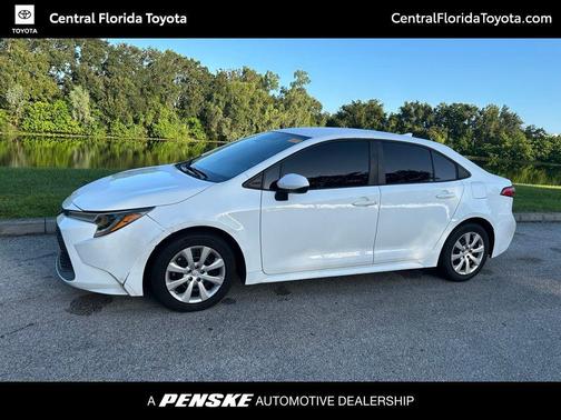 2022 Toyota Corolla LE