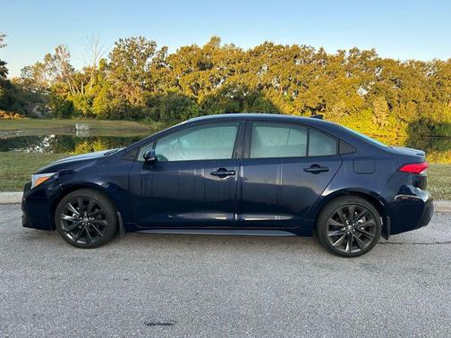 2025 Toyota Corolla SE