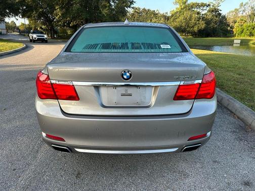 2011 BMW 750 Li