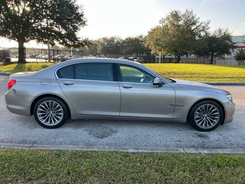 2011 BMW 750 Li