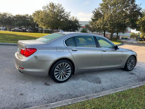 2011 BMW 750 Li