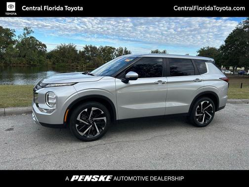 2022 Mitsubishi Outlander Black Edition 2WD