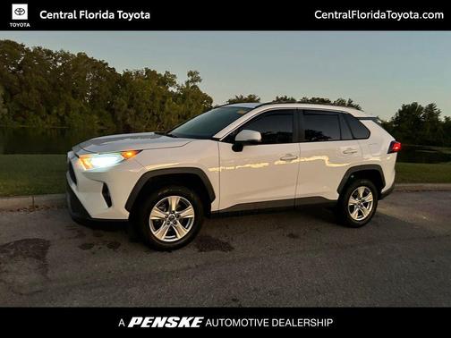 2019 Toyota RAV4 XLE