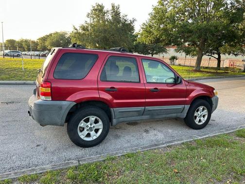 2005 Ford Escape XLT