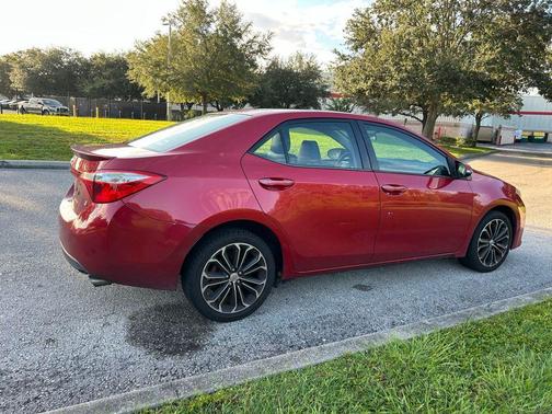 2015 Toyota Corolla S Plus